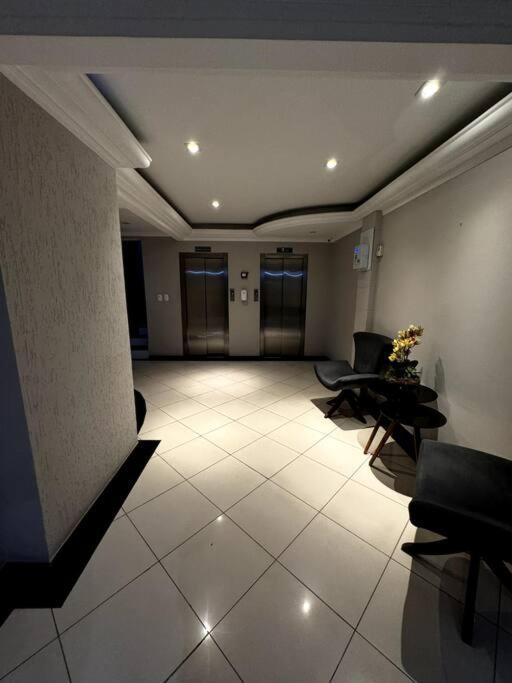 公寓 Lindo Quadra Mar - Garagem Privada